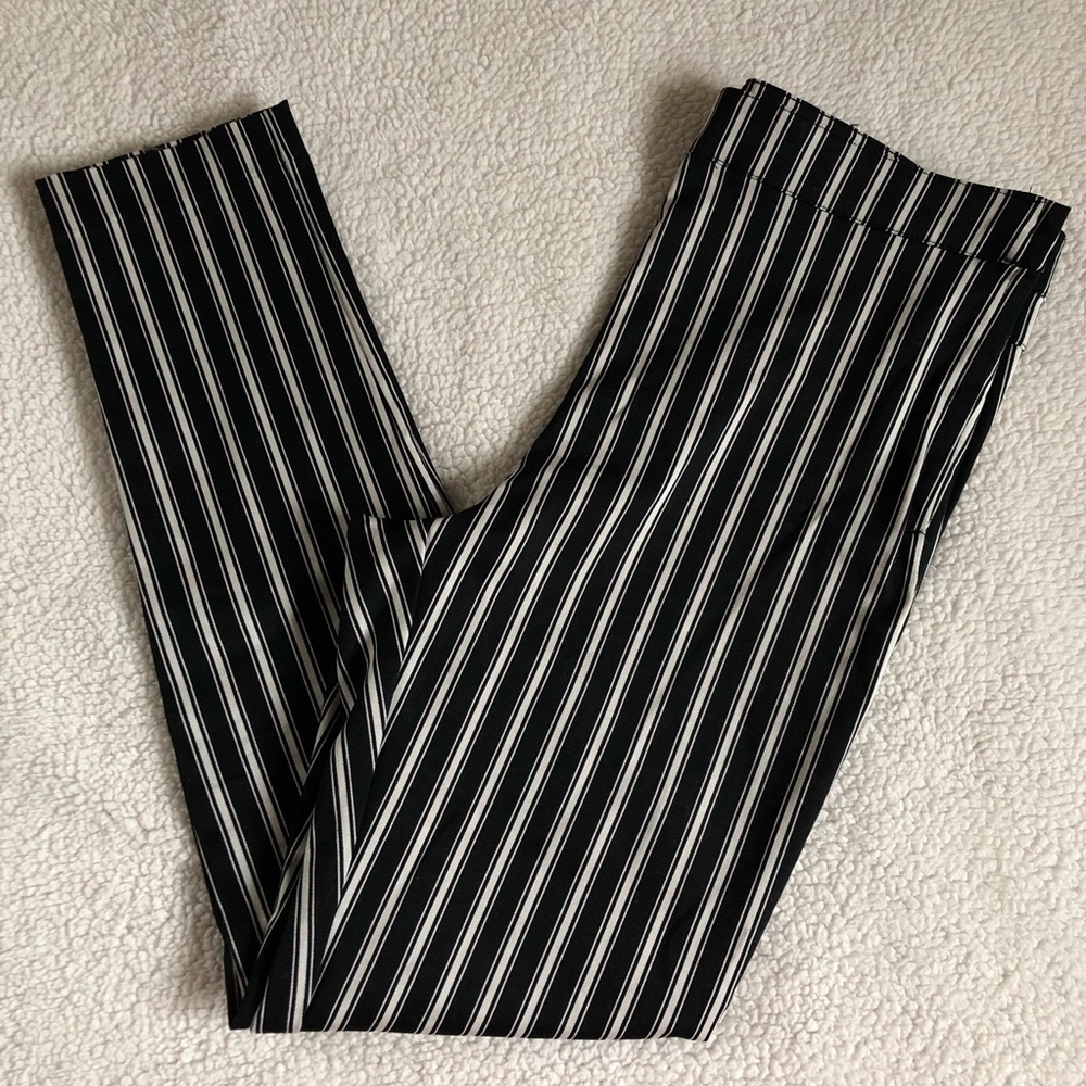 NOT FOR SALE RIGHT NOW! 
Black & White Striped Skinny Pants. H&M Size 14
